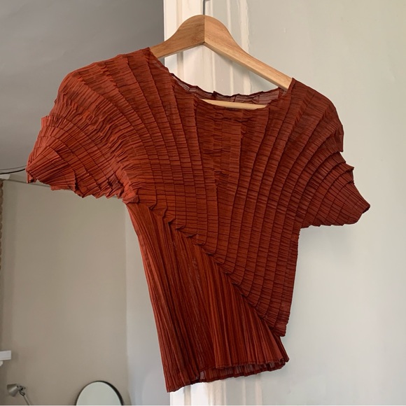 Issey Miyake Archive Stepped Pleated Top Short Sleeved